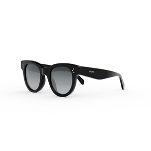 01B - Shiny Black with Gradient Smoke Lenses