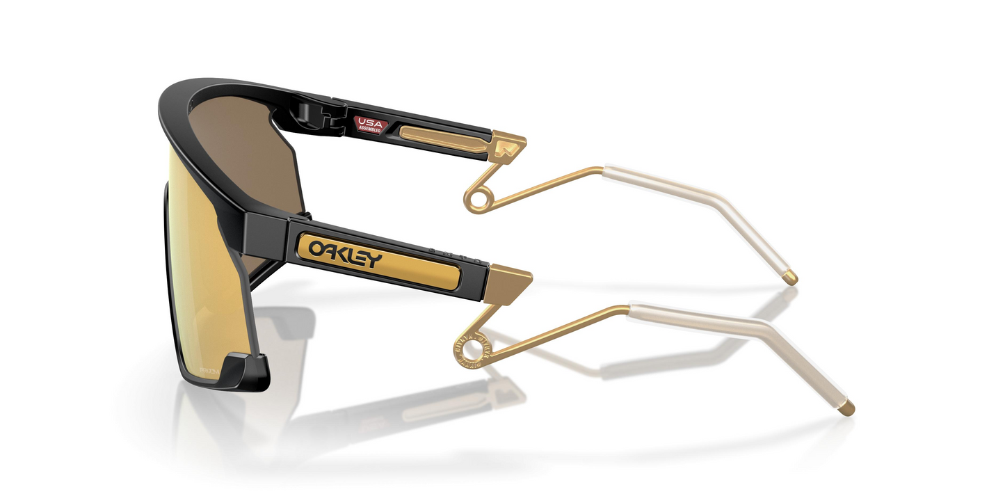 Oakley OO9237 BXTR Metal Sunglasses