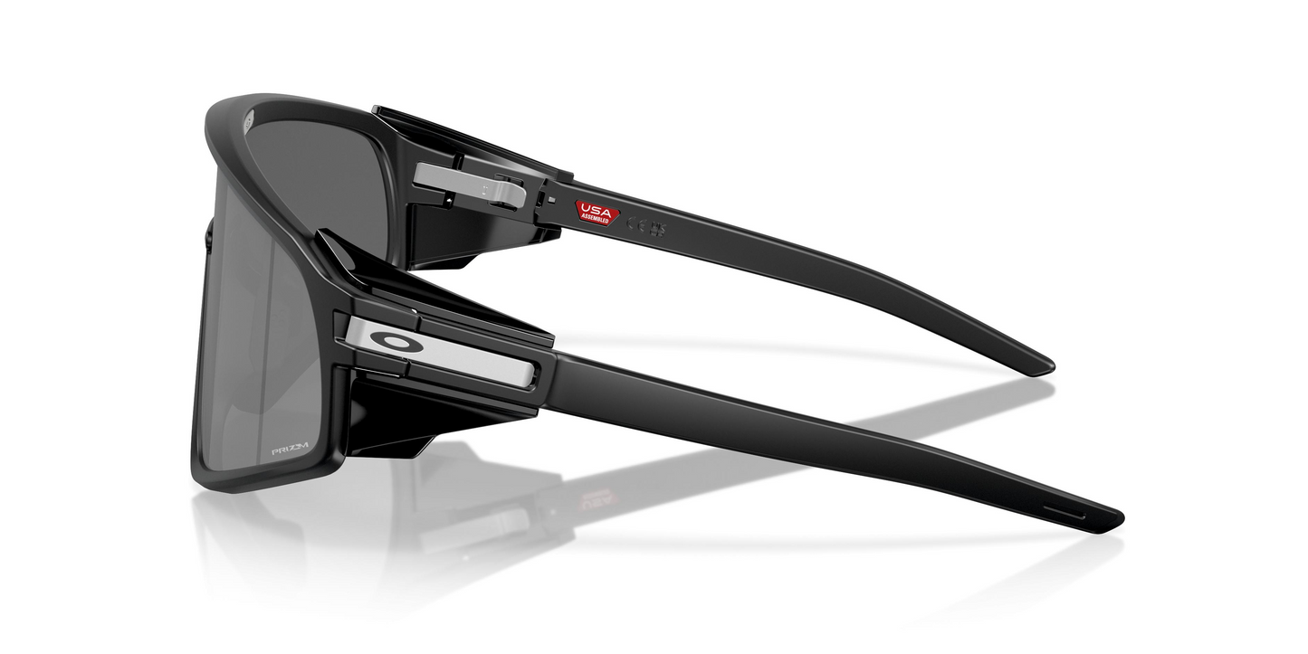Oakley OO9404 Latch Panel Sunglasses