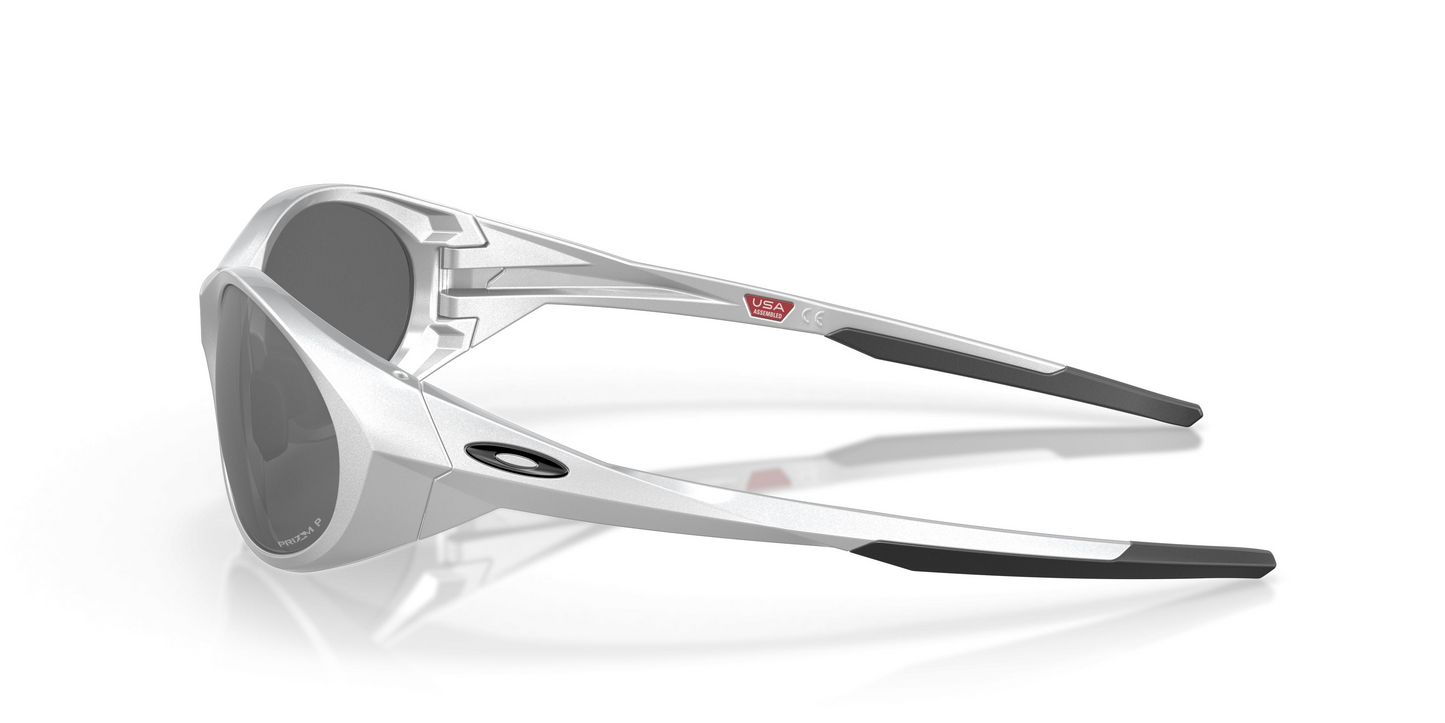 Oakley OO9438 Eyejacket Redux Sunglasses