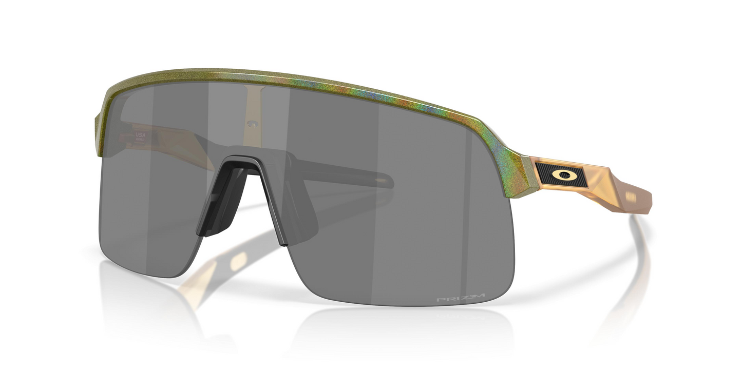 Oakley OO9463A Sutro Lite (A) Sunglasses