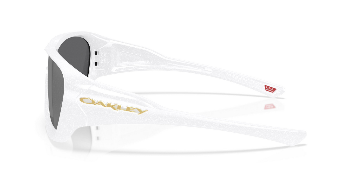 Oakley OO9493 De La Salle Sunglasses