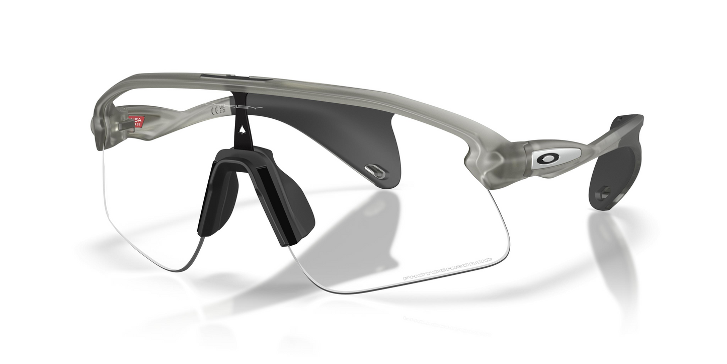 Oakley OO9517 Stunt Devil Sunglasses