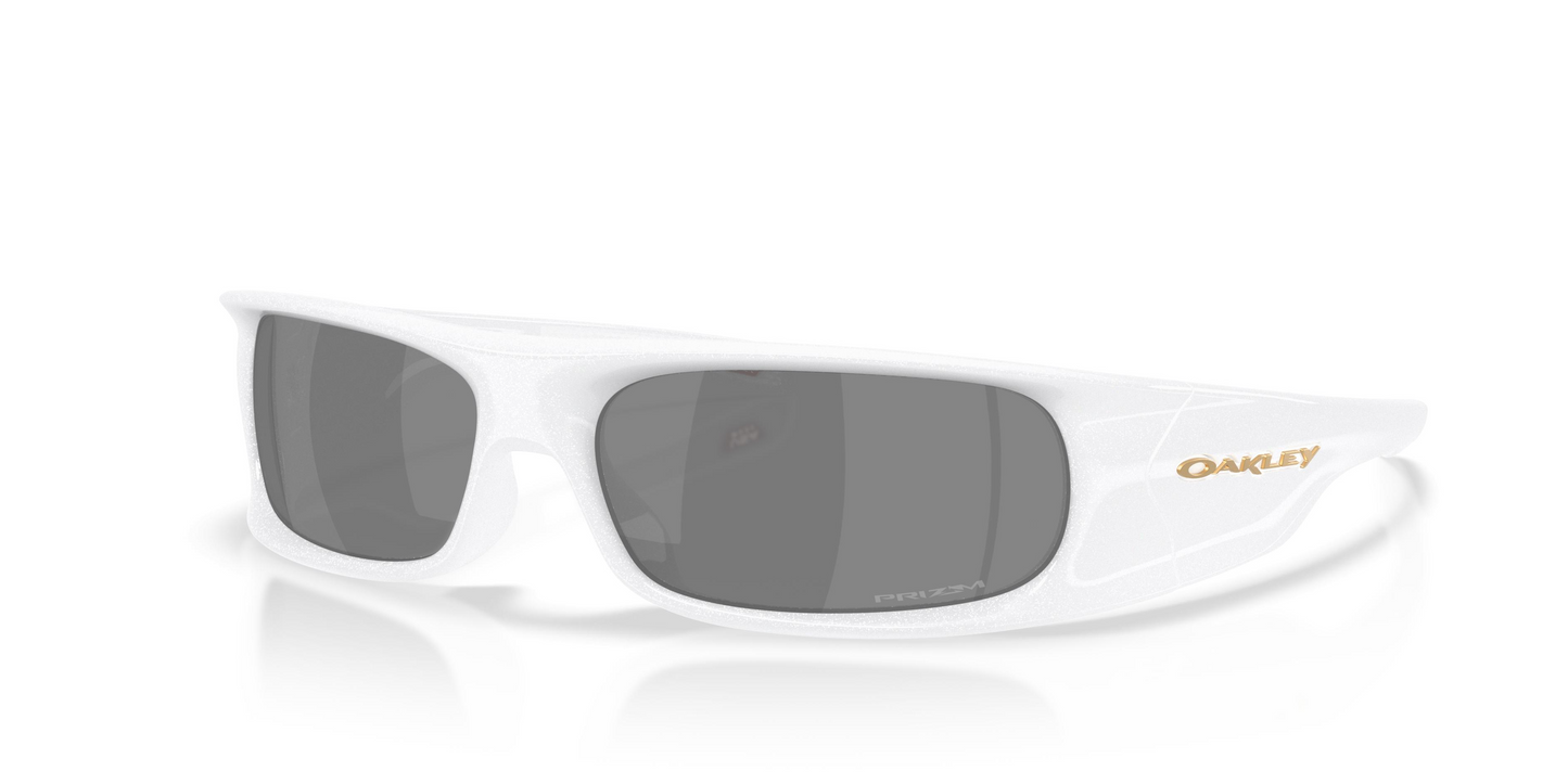 Oakley OO9522 Highland Sunglasses