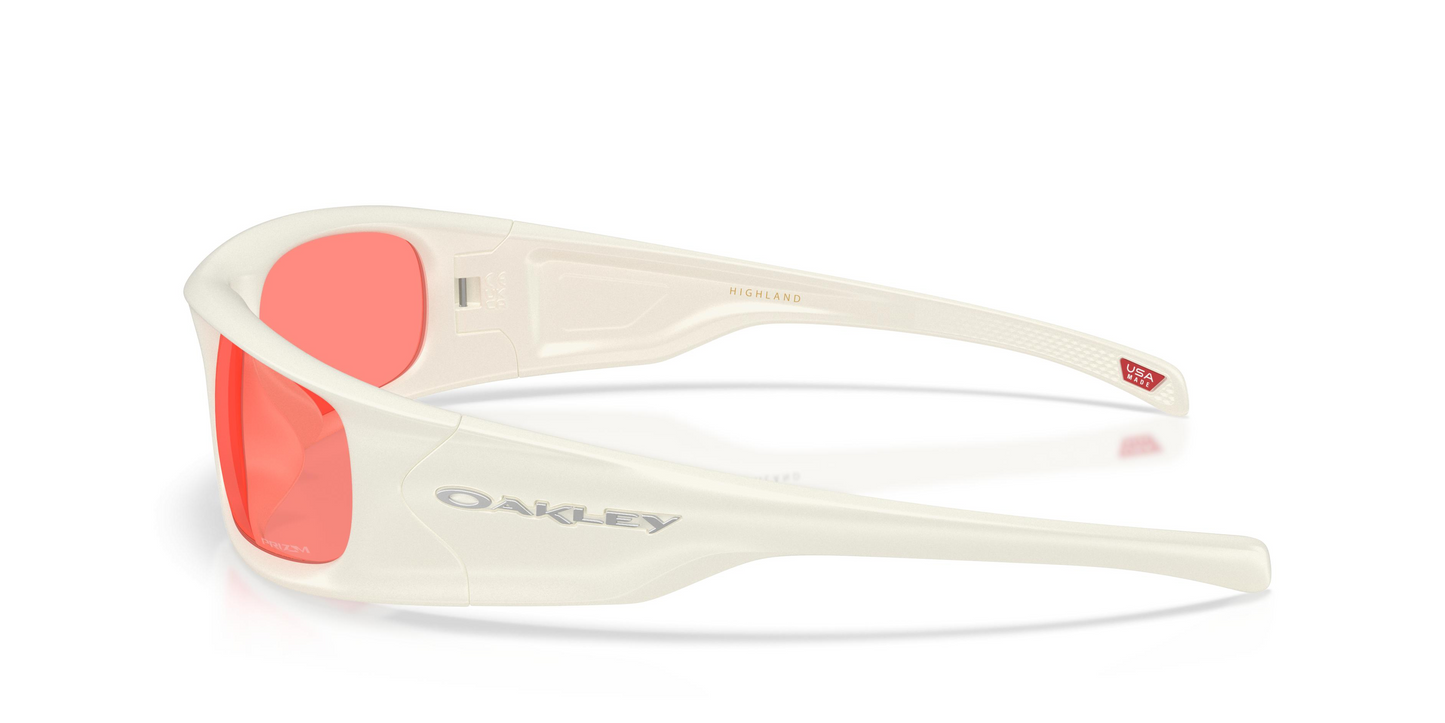Oakley OO9522 Highland Sunglasses