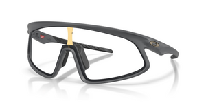 952406 - Matte Carbon with Clear To Black Iridium Photochromic Lenses